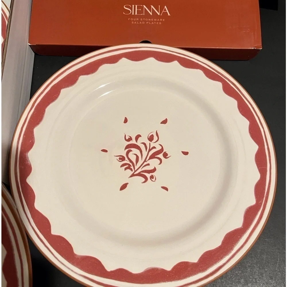 New in Box Pottery Barn Stoneware Salad Plates Sienna Pattern
